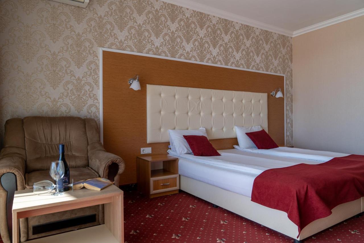 Hotel Paradise Ognjanovo Kültér fotó